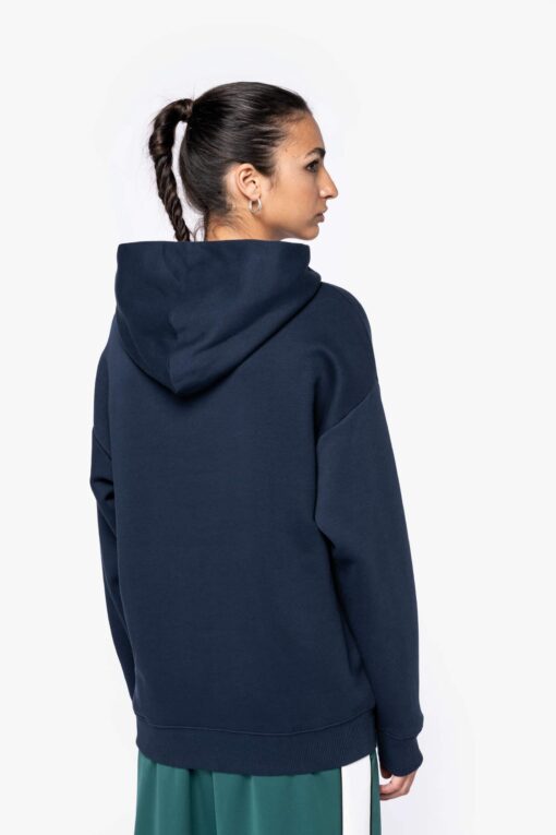 Sweat à capuche unisexe premium oversize en coton bio – Image 4